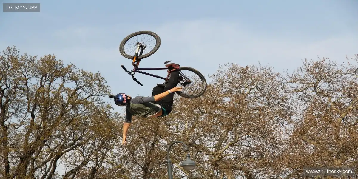 ⚽绿茵战火持续燃烧，全场期待下个奇迹！🔥